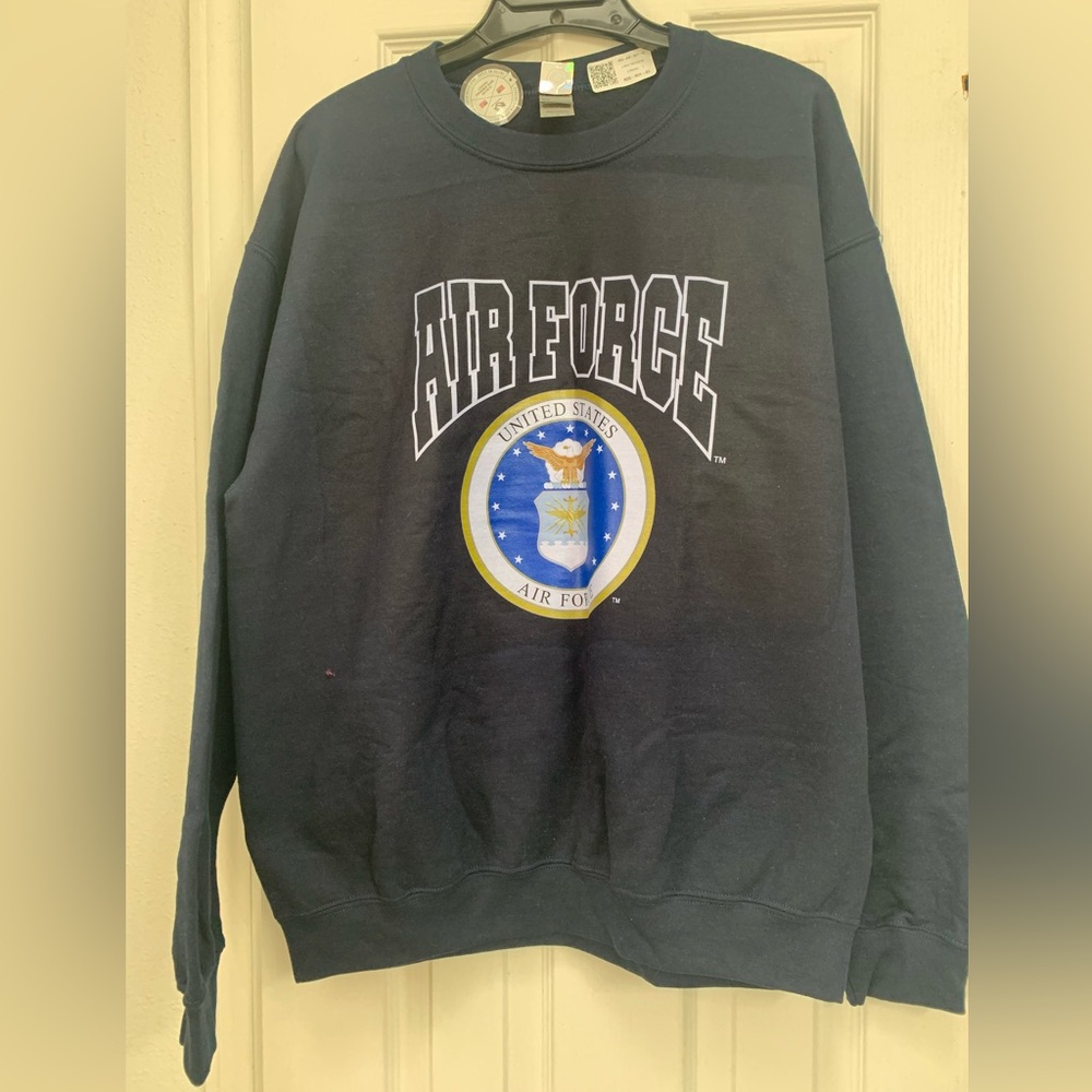**NWOT Air Force Black Sweatshirt Large
